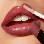 رژ لب مرطوب کننده مدل Hydra Shiny شماره 06 KIKO